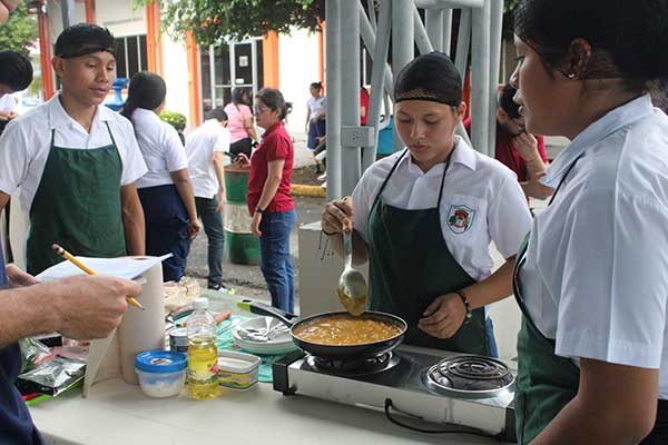Comienzan eliminatorias regionales de la Competencia Nacional de Química en la Cocina
