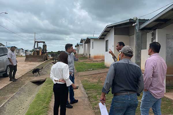 Viceministro Méndez inspecciona proyecto en Coclé y se reúne con autoridades locales en Azuero