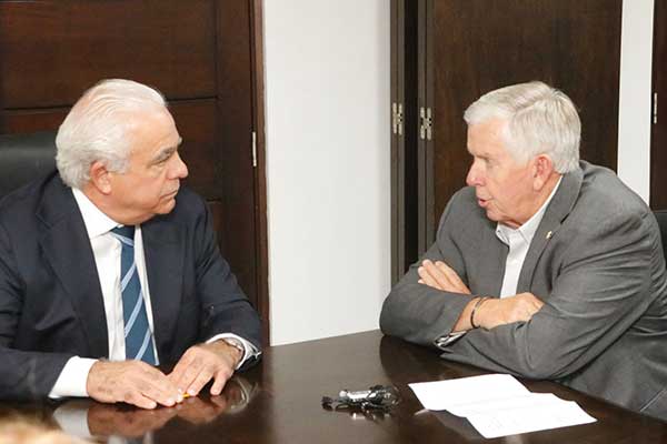 Missouri abre sus puertas al agro panameño, en reunión con ministro Linares