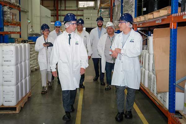 MICI realiza visita de trabajo a empresas multinacionales en Panamá Pacífico